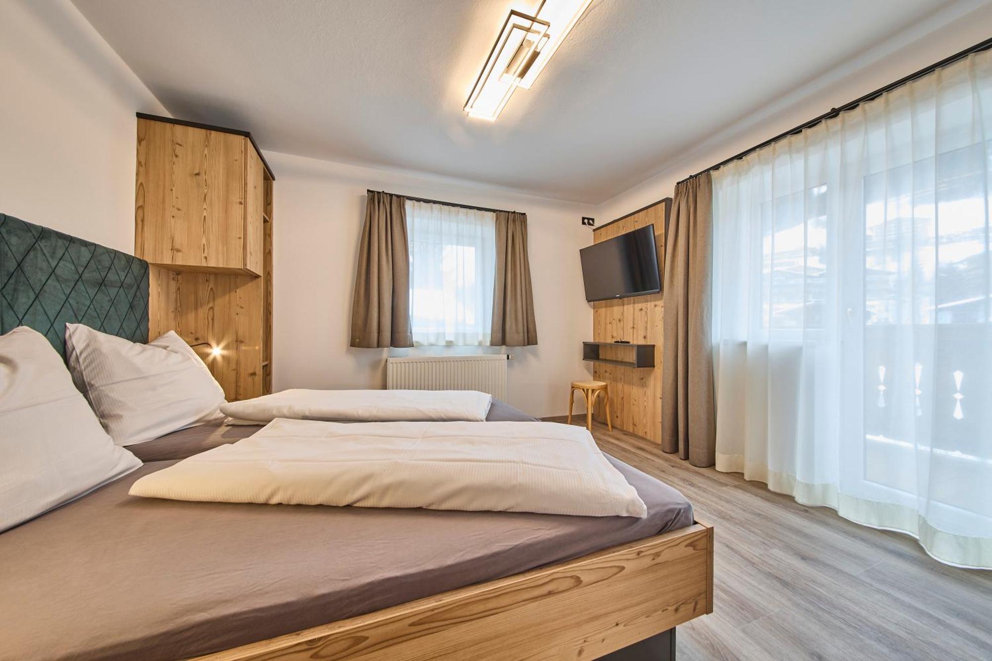 Appartement Schoenfeld Σάαλμπαχ-Χίντεργκλεμ Εξωτερικό φωτογραφία