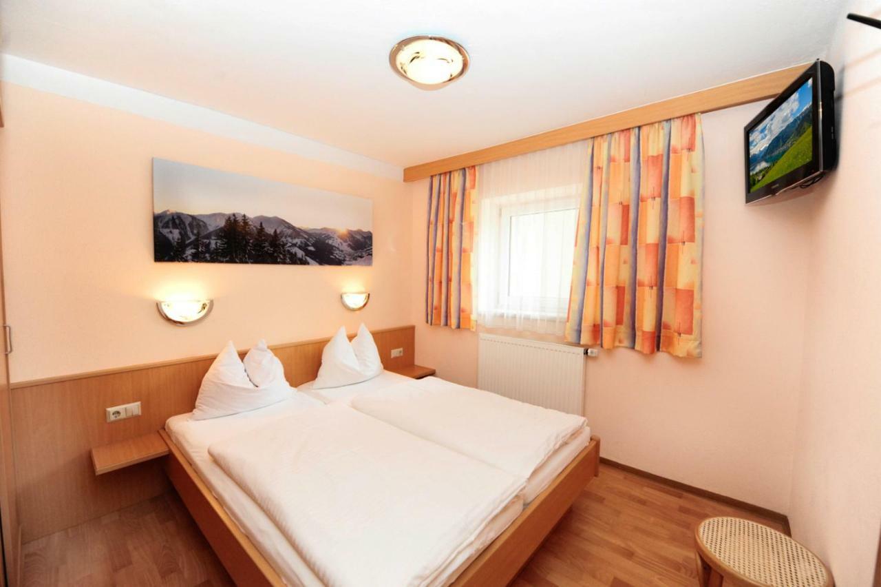 Appartement Schoenfeld Σάαλμπαχ-Χίντεργκλεμ Εξωτερικό φωτογραφία