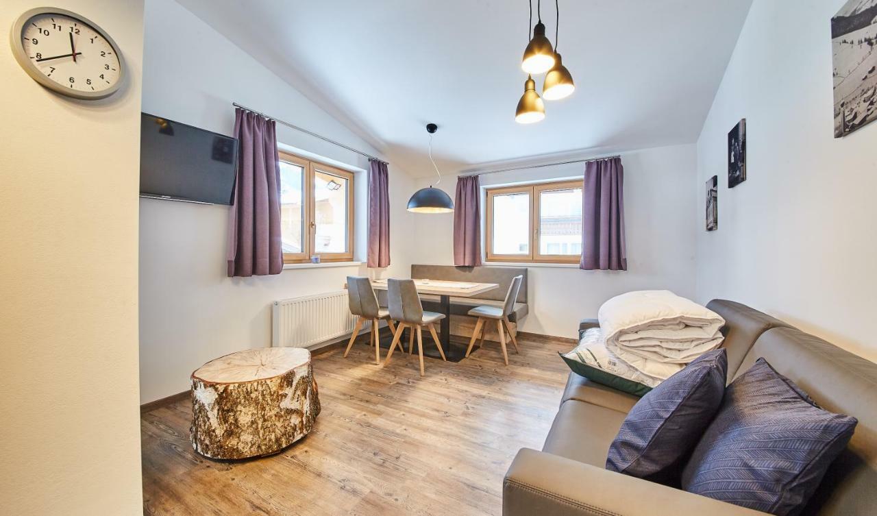 Appartement Schoenfeld Σάαλμπαχ-Χίντεργκλεμ Εξωτερικό φωτογραφία